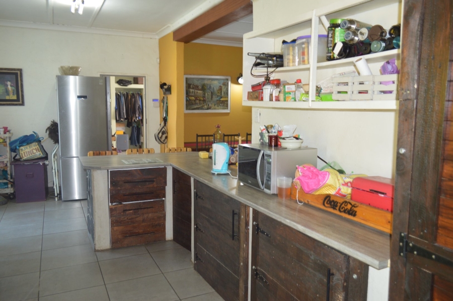 4 Bedroom Property for Sale in Flamwood North West
